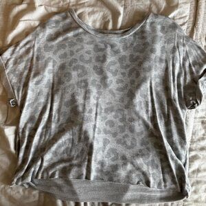Gray Leopard Print Women's Tee